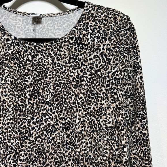 Old Navy | Animal Print Long Sleeve Swing Dress | Size M | Lightweight & Flowy - Picture 3 of 5